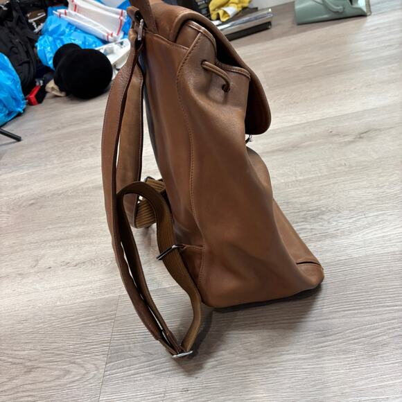 Rare Vintage Coach 5408 Drawstring Buckle Flap Leather Backpack Daypack Purse - Picture 4 of 13